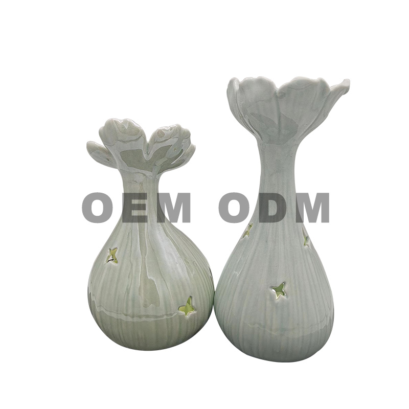 What are the different types of ceramic crafts?