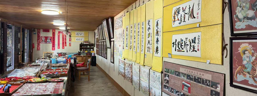 Dongba Culture in Lijiang: Exploring Ancient Traditions Near Jade Dragon Snow Mountain